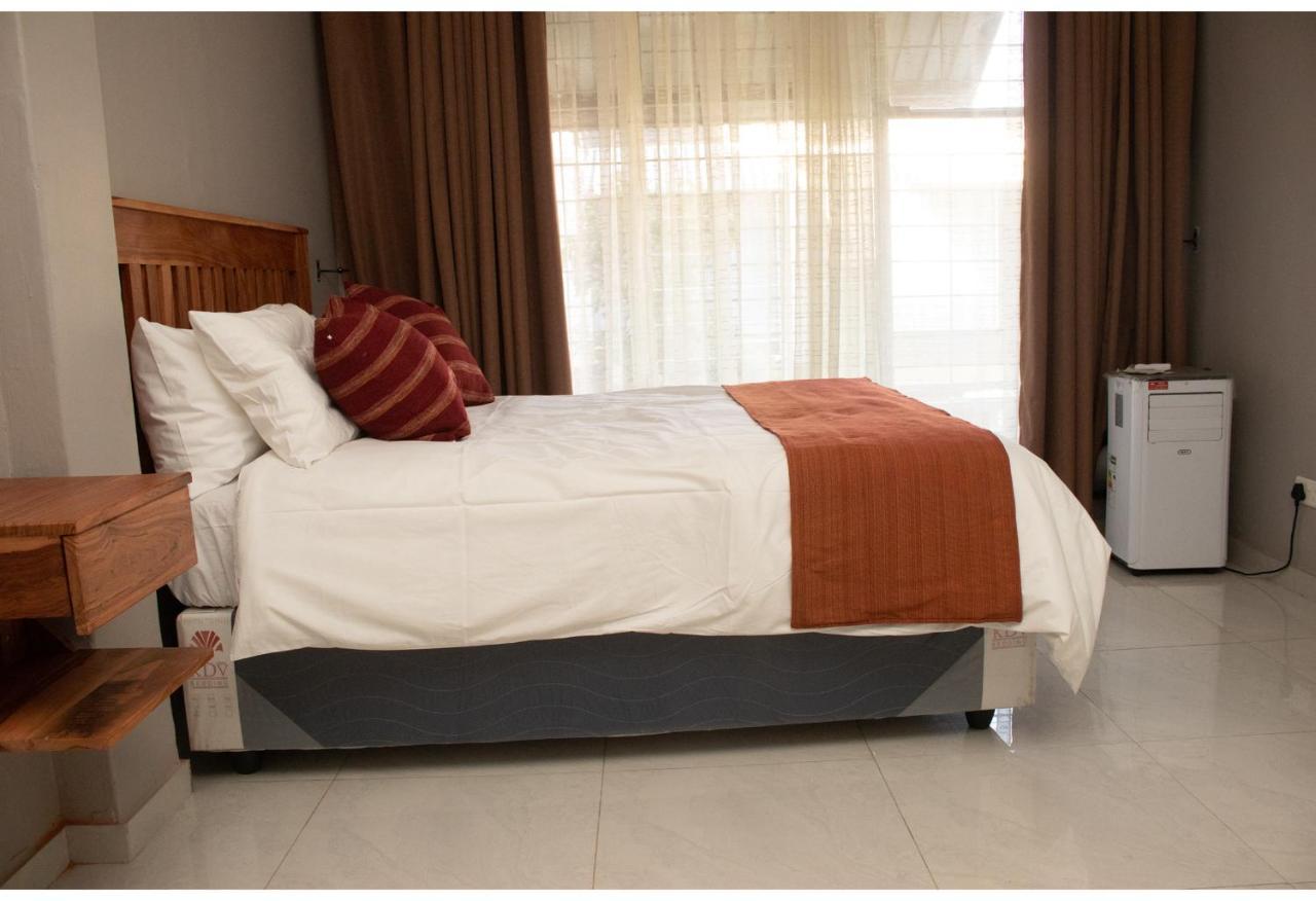 R Executive Apartments 하라레 외부 사진