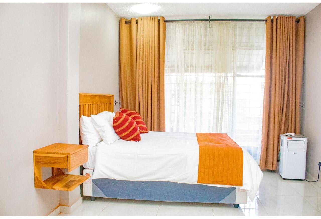 R Executive Apartments 하라레 외부 사진